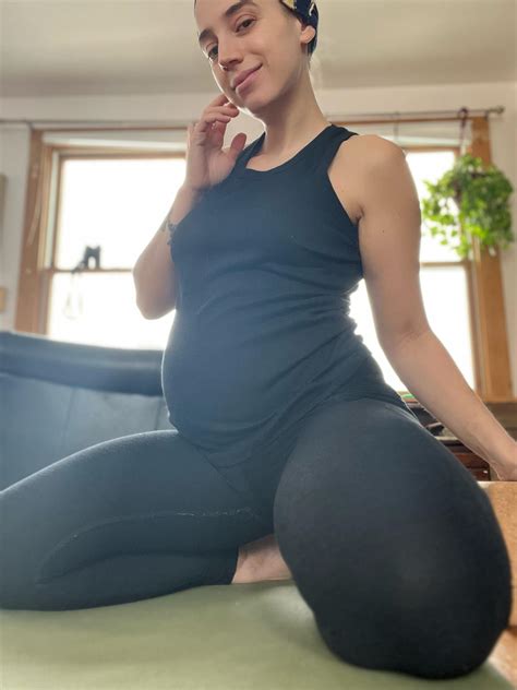 nude preggos|pregnant nude Search